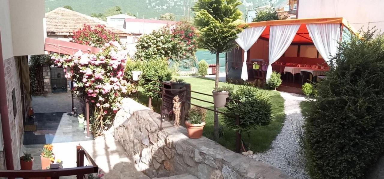 Yard House Trpejca Hotel Ohrid Luaran gambar